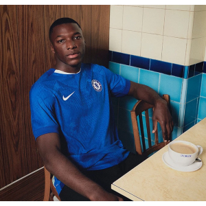 In-depth analysis of the Chelsea 25/26 season Nike home kit