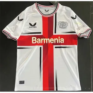 Kit di casa del Bayer Leverkusen, bianco, 2024/25