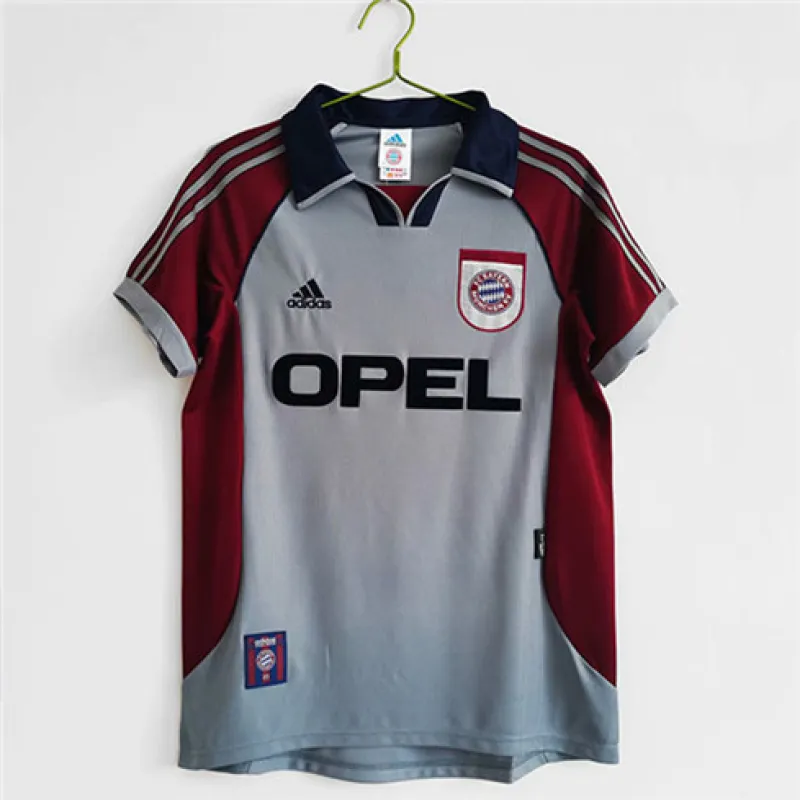 Bayern Munich 1998 - 1999 Away Retro Kit - Grey and White