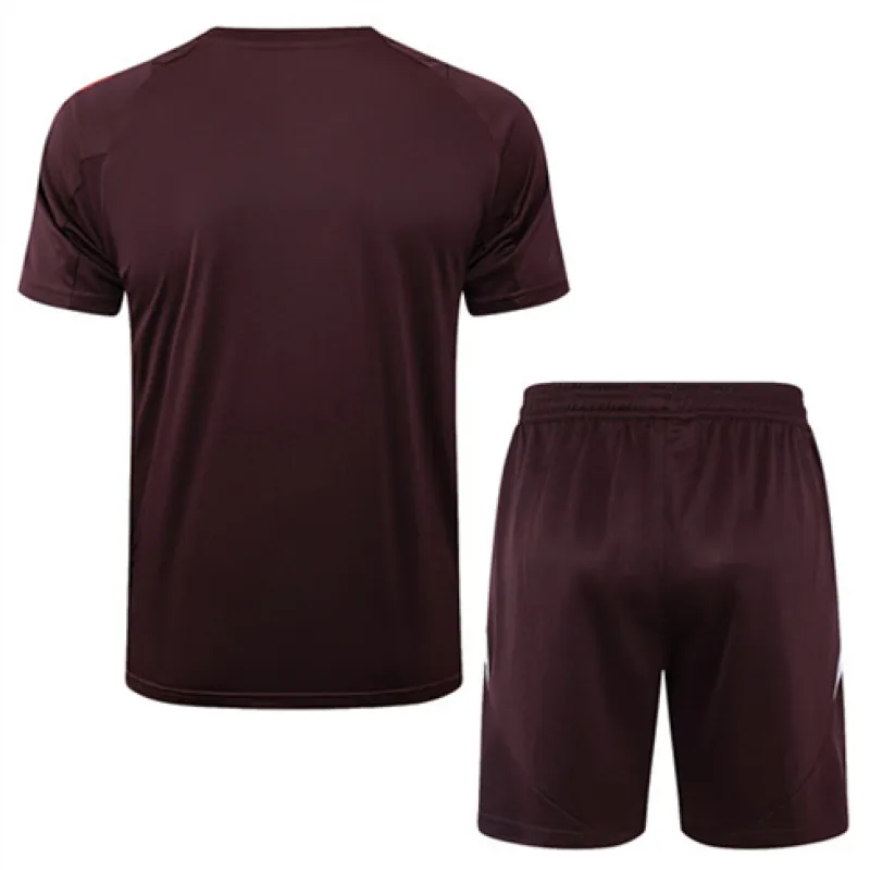 Bayern Munich 2024/25 brown training jersey and shorts