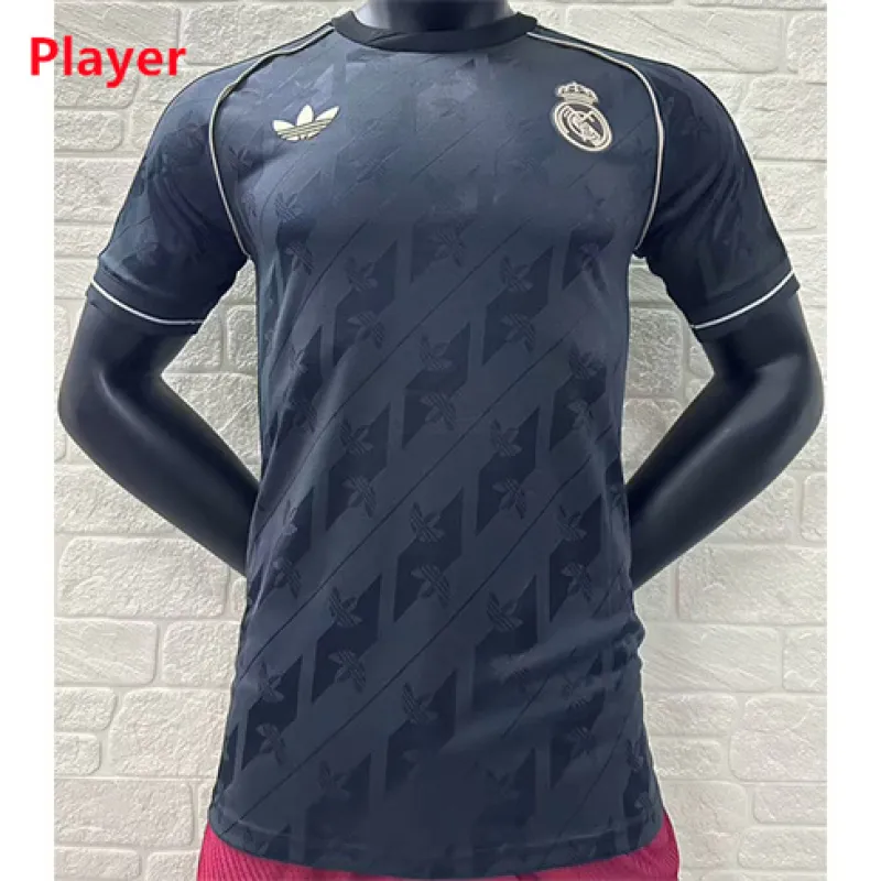 Maillot de l'édition joueur du Real Madrid 2024/25 - Gris