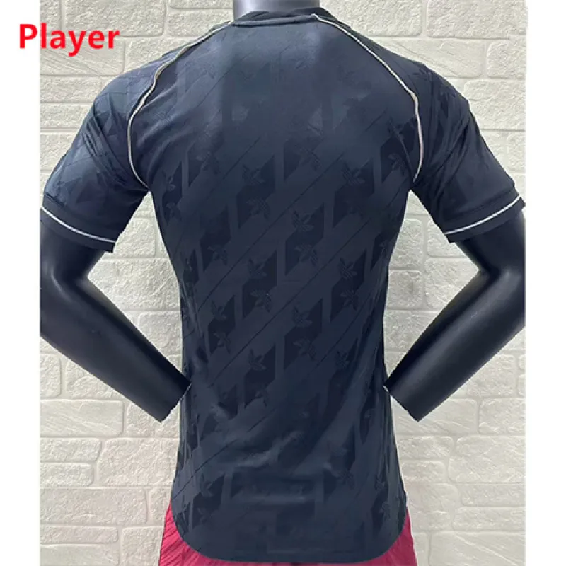 Maillot de l'édition joueur du Real Madrid 2024/25 - Gris