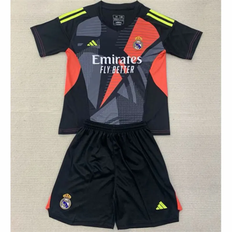 Real Madrid Kids' Goalkeeper Jersey and Shorts 2024/25 - Black