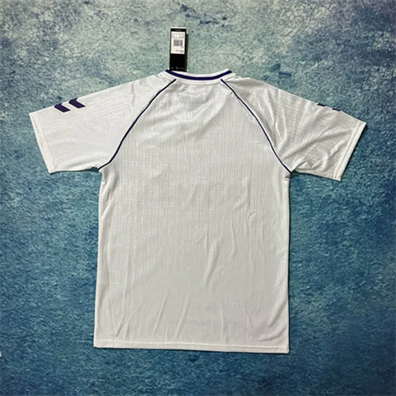 Maillot rétro du Real Madrid 1990/92 domicile - Blanc