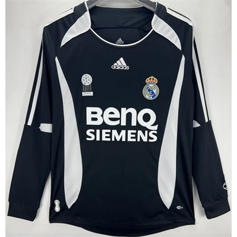 Troisième maillot rétro à manches longues du Real Madrid 2006/07 - Noir