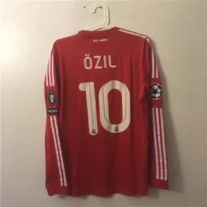 No.10 Mesut Özil's Real Madrid Long-sleeved Retro Third Jersey 2011/12 - Red