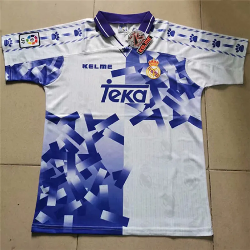 Real Madrid Retro-Drittes Trikot 1996/97 - Weiß