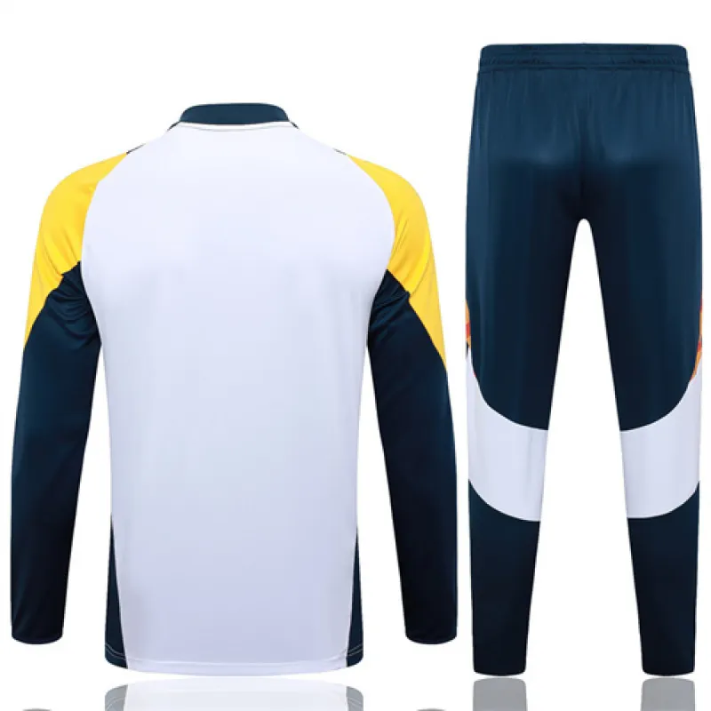 Ropa deportiva del Real Madrid 2024/25 - Blanco