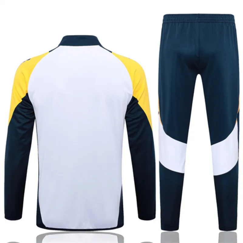 Real Madrid Sports Jacket 2024/25 - White