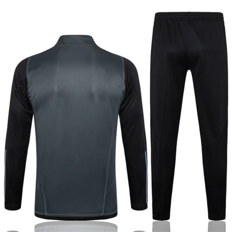 Ropa deportiva del Real Madrid 2024/25 - Gris