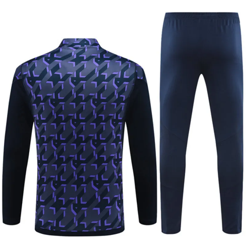 Vêtements de sport du Real Madrid 2024/25 - Bleu