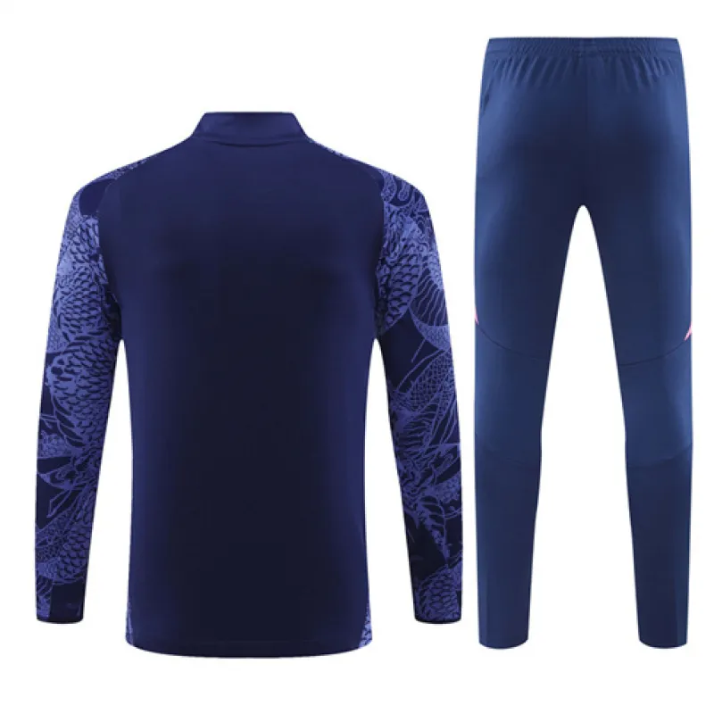 Vêtements de sport du Real Madrid 2024/25 - Bleu