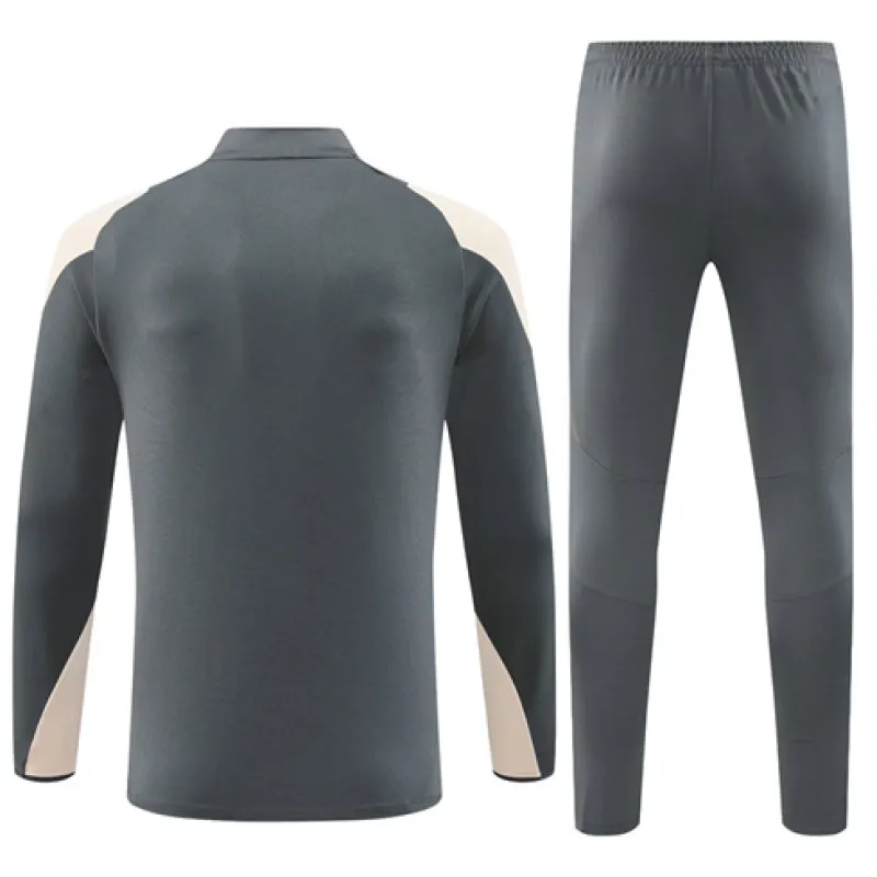 Vêtements de sport pour enfants du Real Madrid 2024/25 - Gris