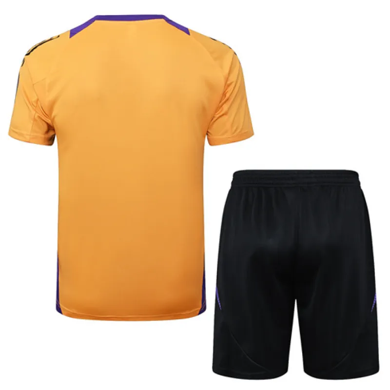 Maillot de formation + shorts du Real Madrid 2024/25 - Orange