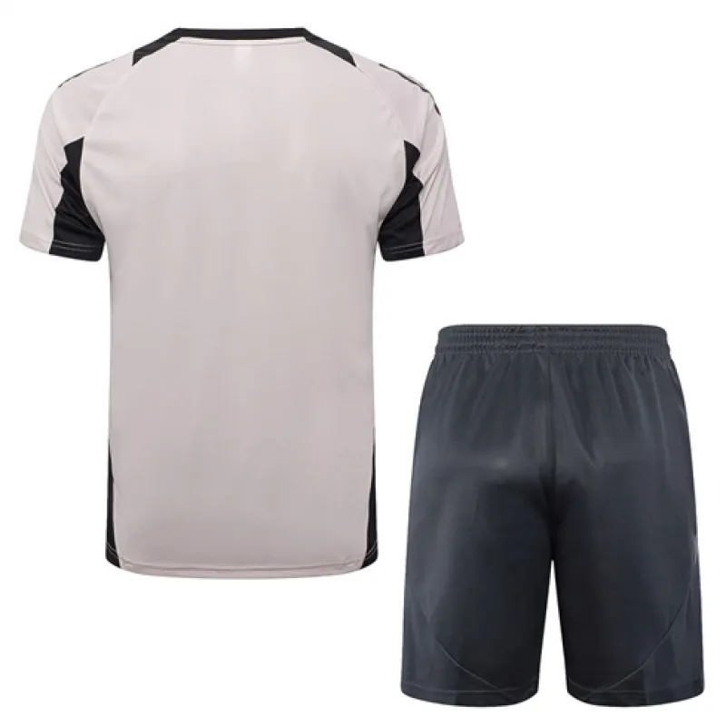 Maillot de formation + shorts du Real Madrid 2024/25 - Rose