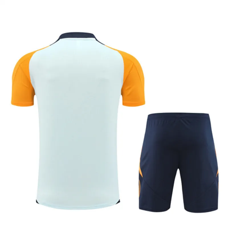 Real Madrid Trainingsjersey + Shorts 2024/25 - Weiß