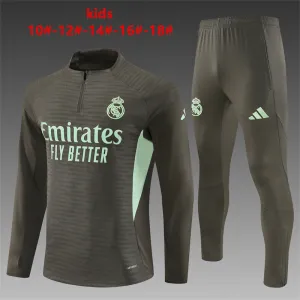 Real Madrid 2025/26 Kids Sports Set khaki