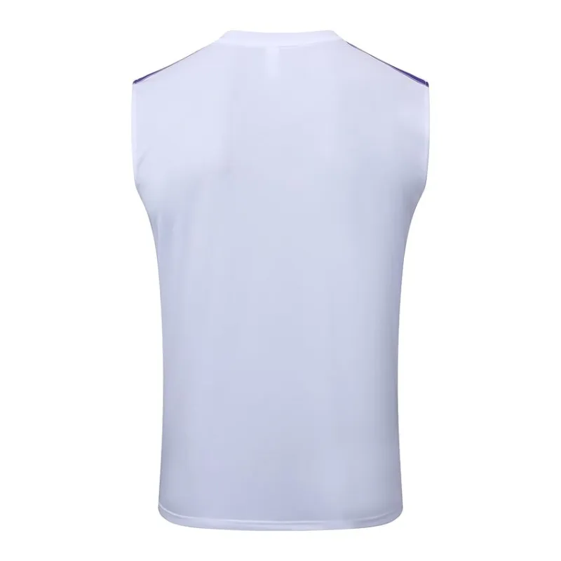 Conjunto Pantalón Corto & Chaleco Real Madrid 2025/26 - Blanco/Morado
