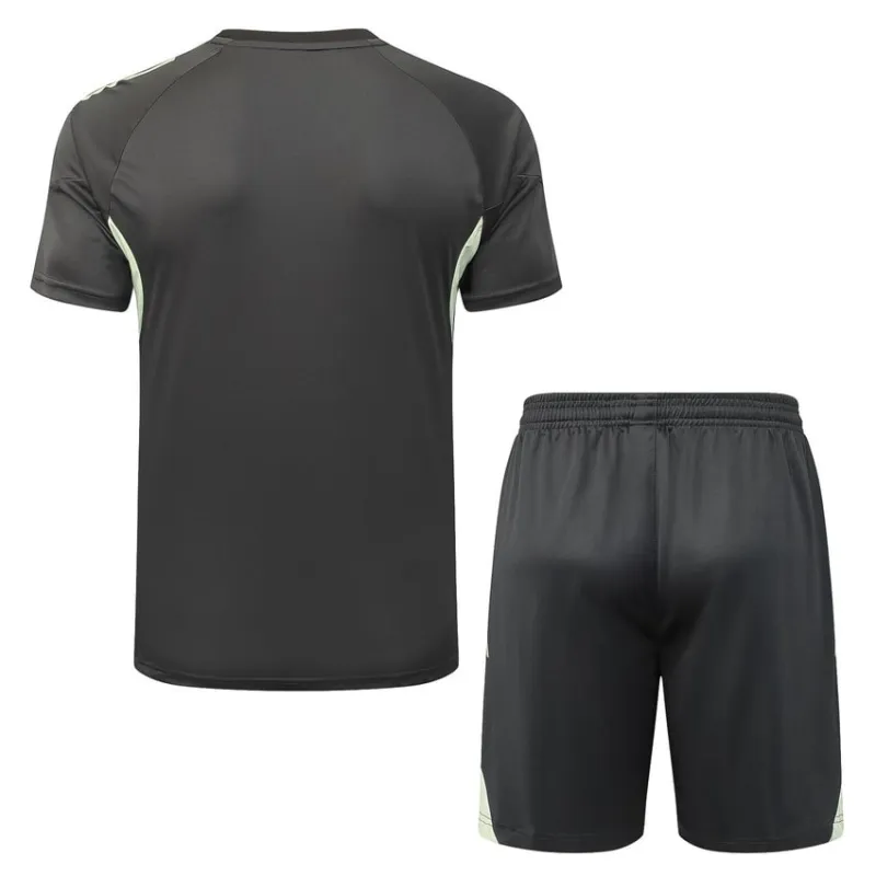 Camiseta + Pantalón de Entrenamiento Real Madrid 2025/26 - Negro