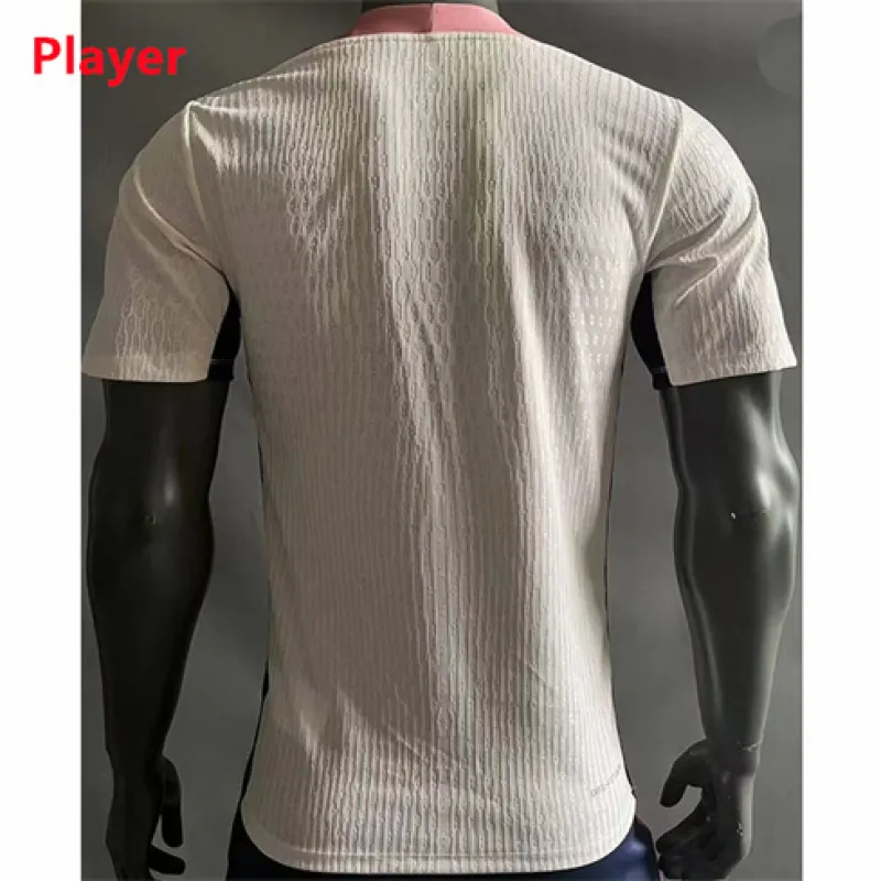 Uniforme di allenamento della versione giocatore di Paris Saint-Germain 2024/25 - Beige