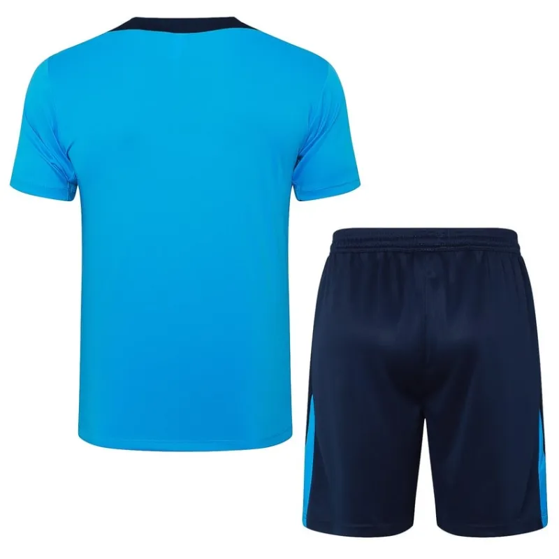 Chelsea 2024/25 Trainingsanzug + Shorts - hellblau