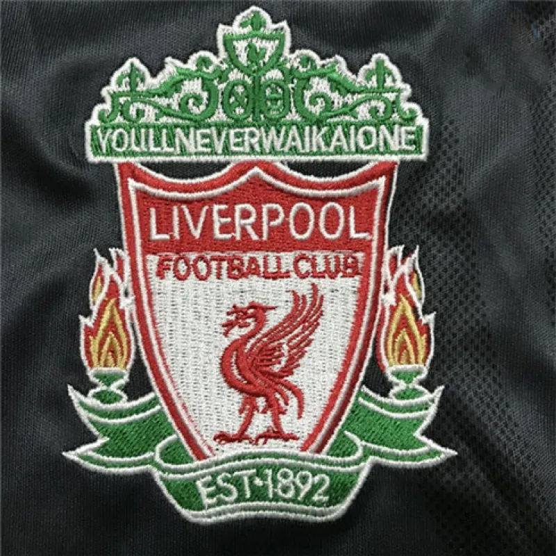 Maglia retrò fuori casa di Liverpool 2009/10 - Nera