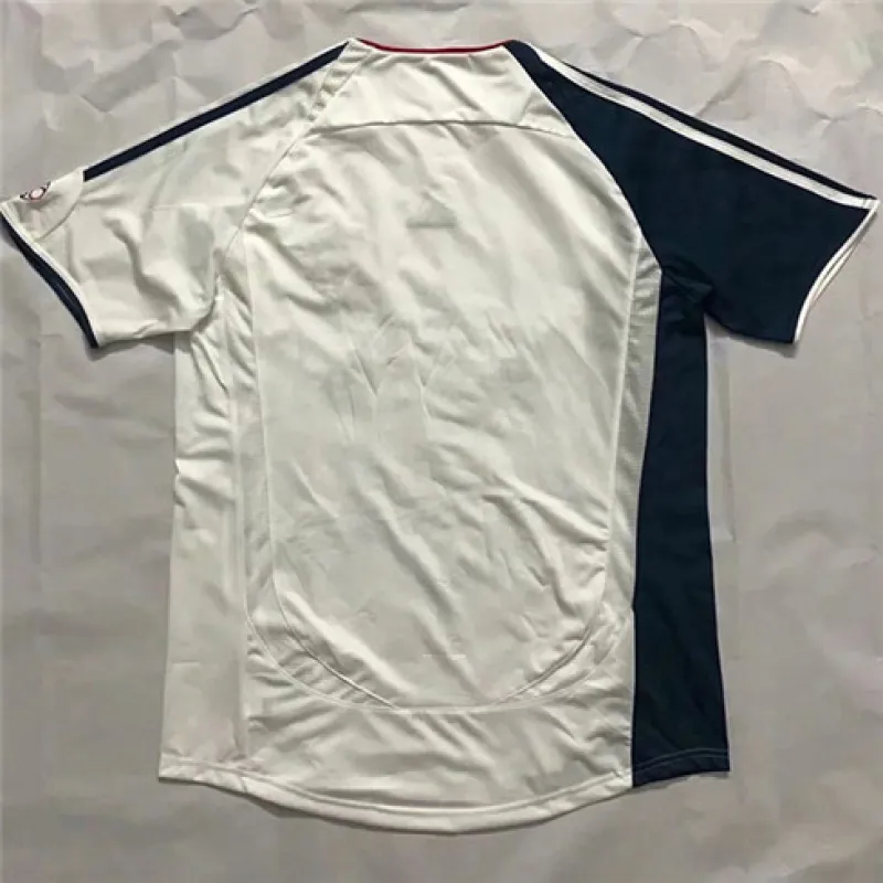 Liverpool 2006-07 Retro Away Jersey - White