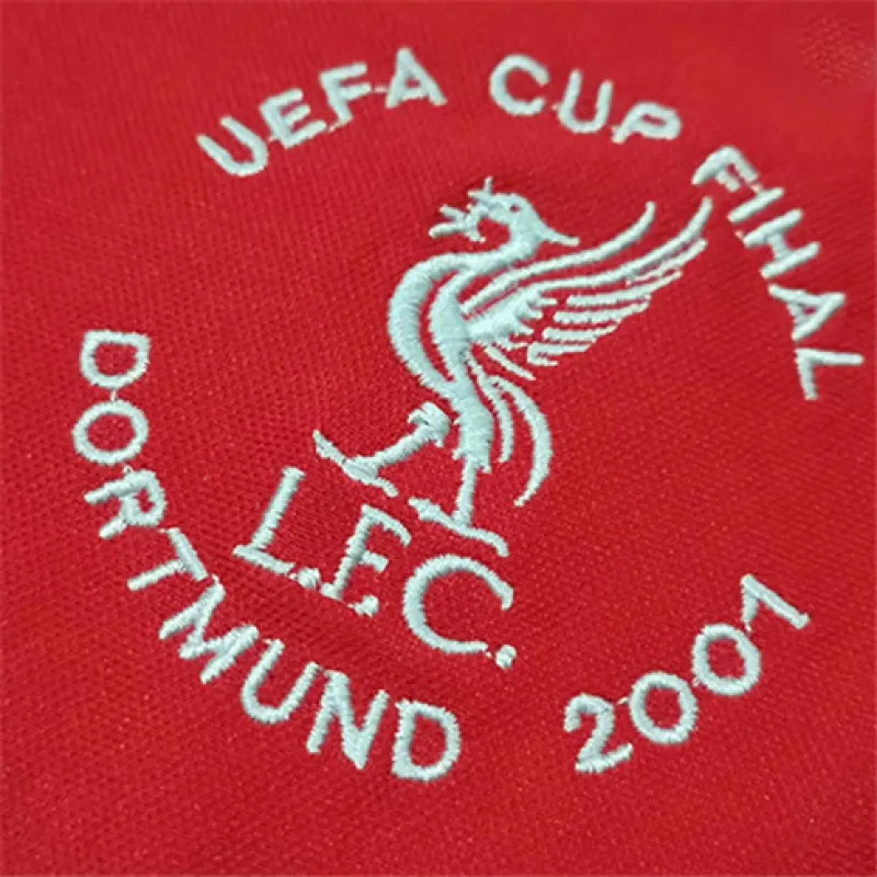 Maillot du domicile rétro de Liverpool 2000/02 - Rouge