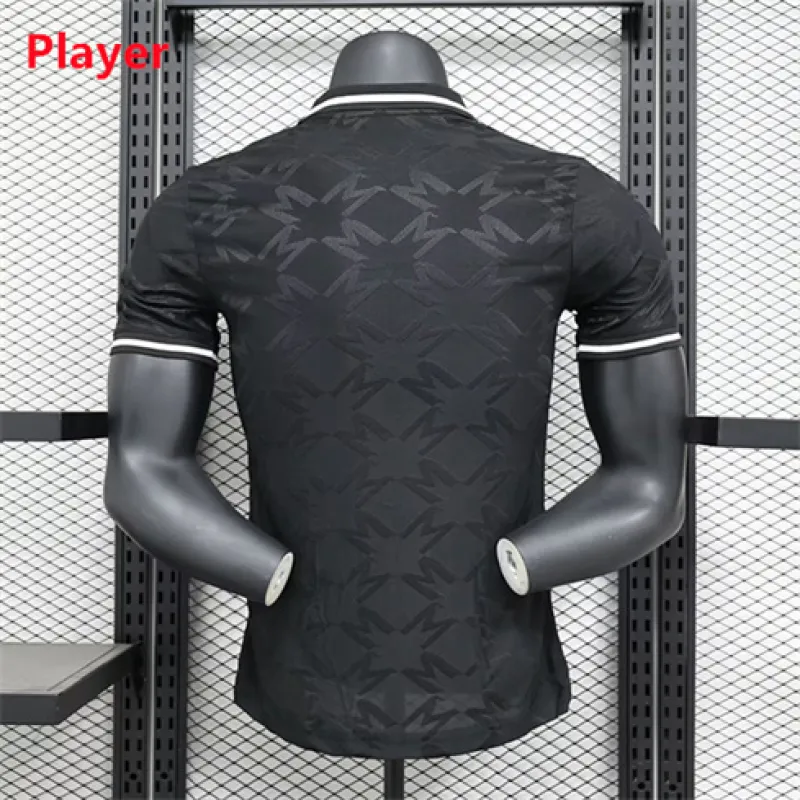 Manchester United 2024/25 Special Edition Player Jersey - Black