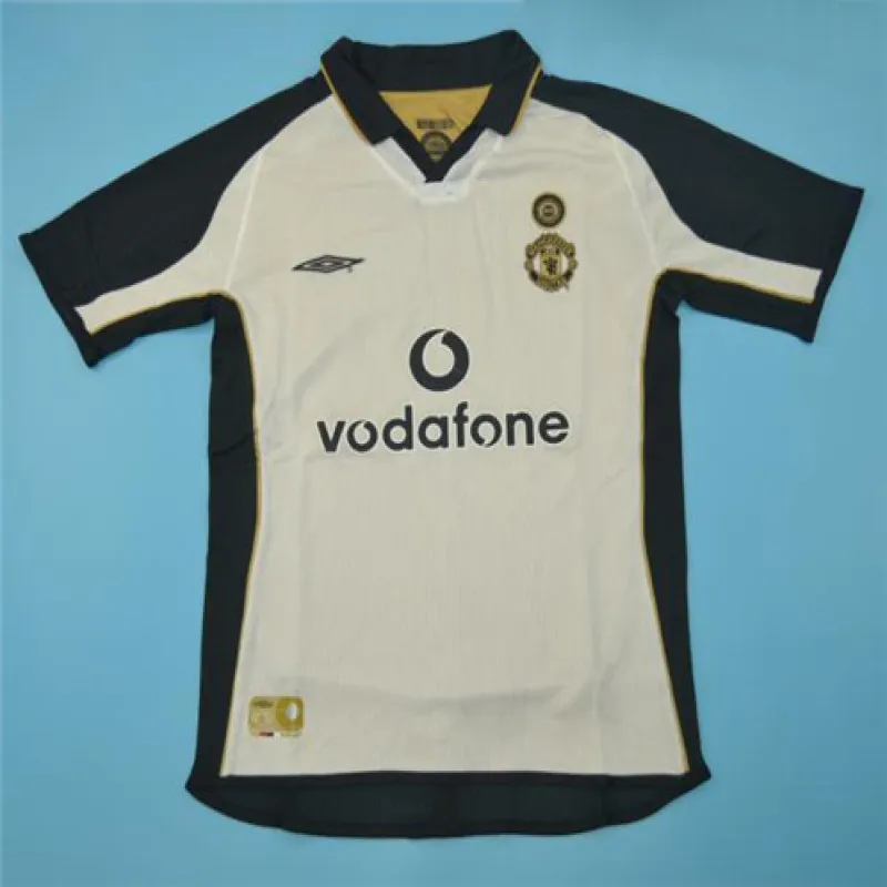 Manchester United 2001/02 Third Retro Jersey - White