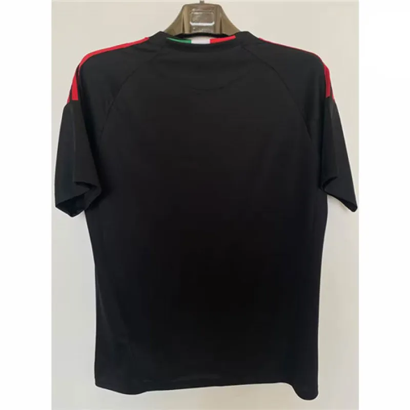 Maglia retro terza dell'AC Milan 2010/11 - Nera