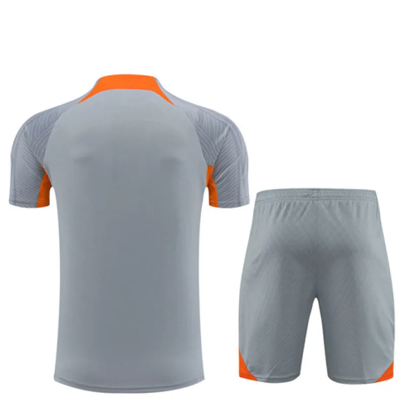 Camiseta de entrenamiento n°2 + pantalones cortos para niños del Inter Milan 2024/25 - gris
