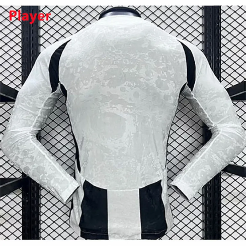 Juventus 2024/25 Home Long Sleeve Player Soccer Jersey