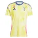 Le maillot d'extérieur de Juventus 2024/25 de Vlahovic - Jaune