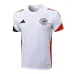 Ajax 2025/26 Trainingsshirt + Shorts - Weiß