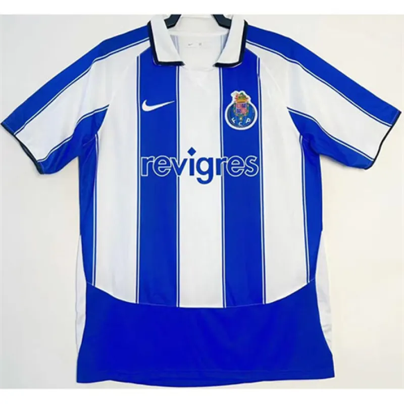 La maglia retro di trasferta 2003/04 di FC Porto - Blu