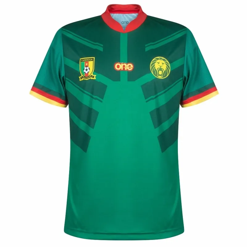 Das Heimtrikot der camerunesischen Nationalmannschaft bei der Weltmeisterschaft 2022, grün.