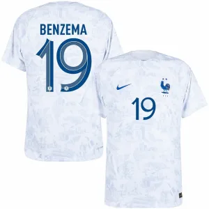 Le maillot d'extérieur de l'équipe nationale de France de Karim Benzema pour la Coupe du monde 2022 - Blanc