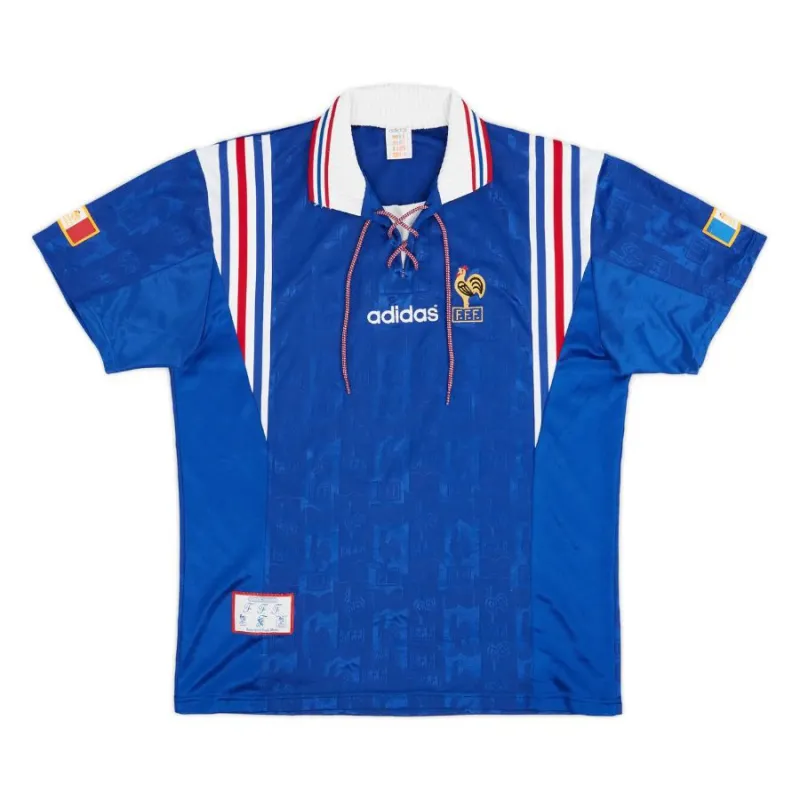 Das retro Heimtrikot der französischen Nationalmannschaft, das von Marcel Desailly im Jahr 1996 getragen wurde - Blau.
