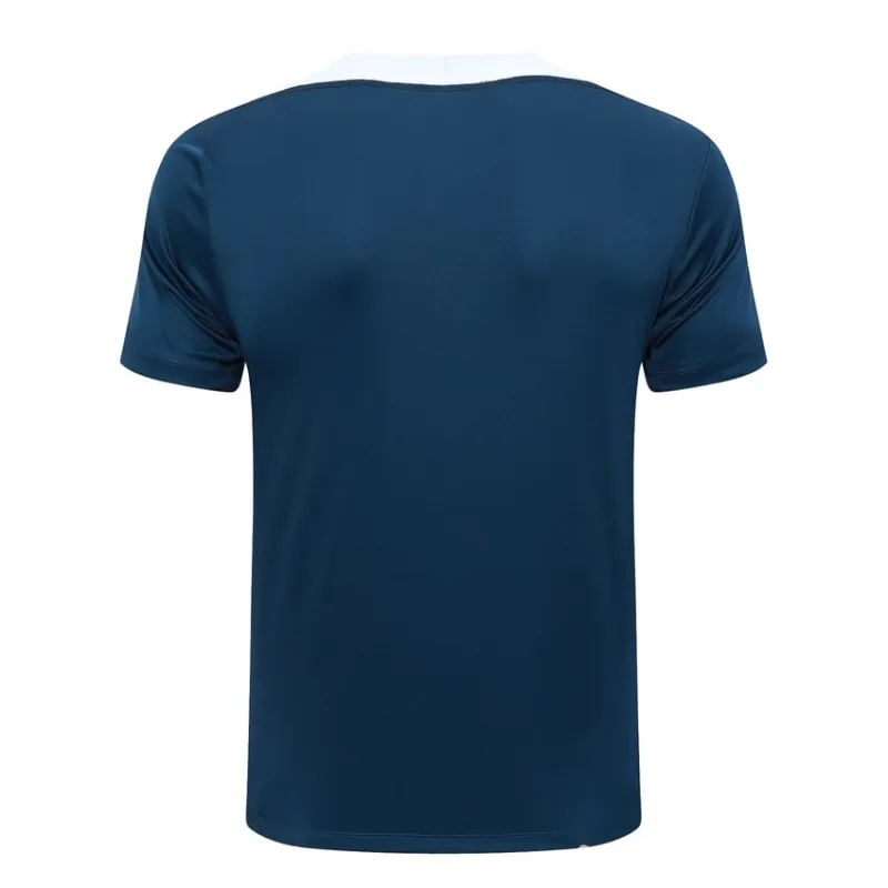 Das Trainingsanzug und die Shorts der französischen Nationalmannschaft für die Saison 2024/25 - blau.