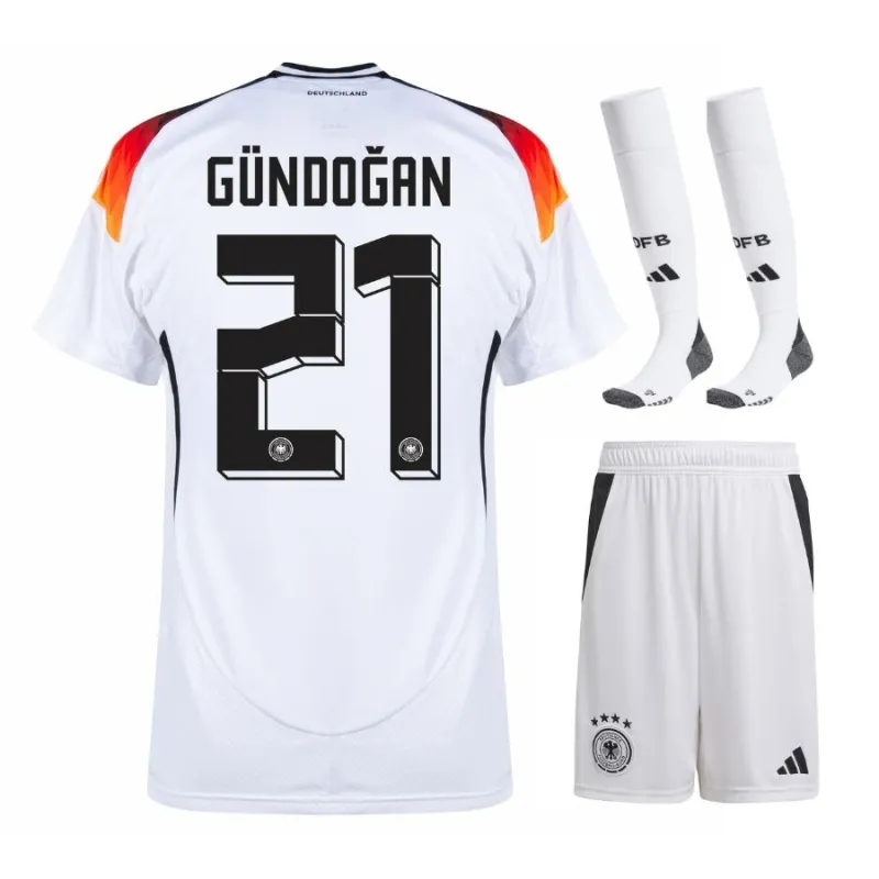 Le kit pour enfants domicile d'Ilkay Gündoğan 2024/25 - Blanc