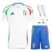 Il kit di maglio per bambini di trasferta dell'Italia 2024/25 - Bianco