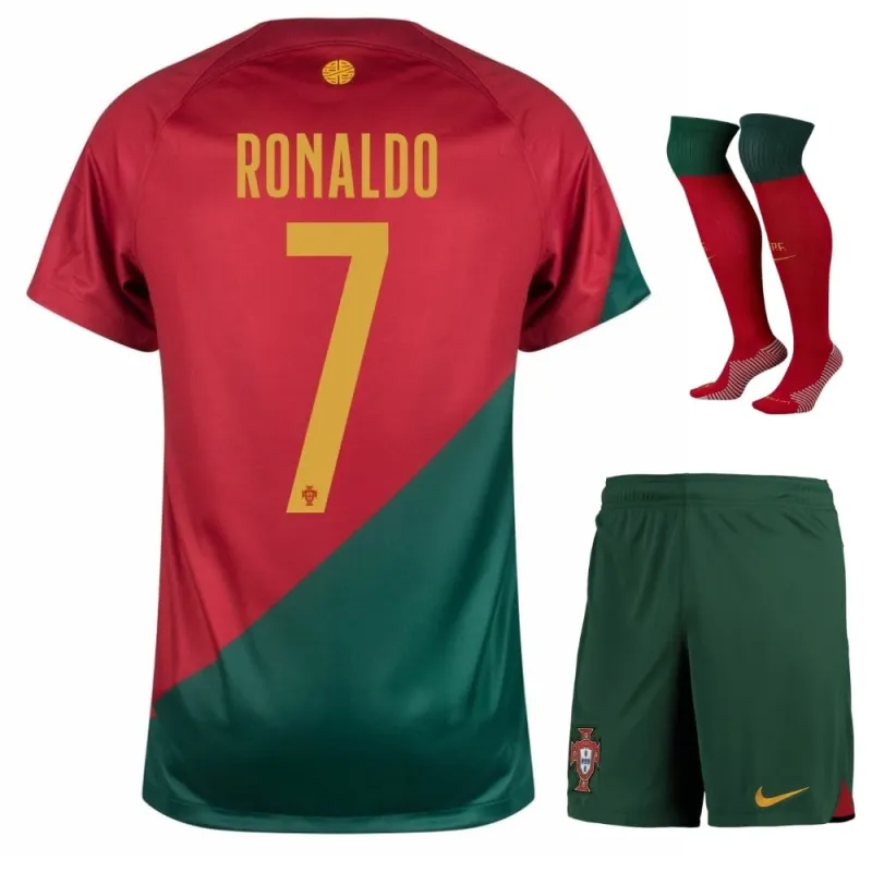 Jeux de maillots pour enfants d'accueil de la Coupe du monde 2022 du Portugal de Ronaldo - Rouge et Vert
