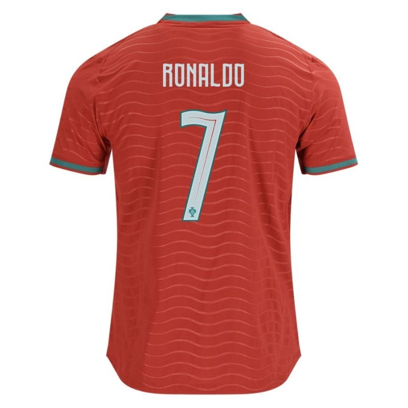 Portugal RONALDO Kinder-Kit 2026/27 Heim - Rot