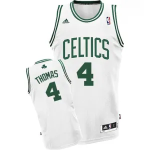 Isaiah Thomas, Boston Celtics. La maillot est blanc.