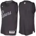 San Antonio Spurs. Noël noir. Noir
