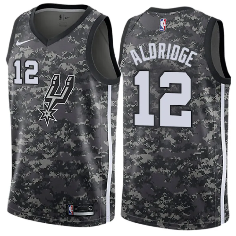 LaMarcus Aldridge. San Antonio Spurs. Édition de la ville. Gris