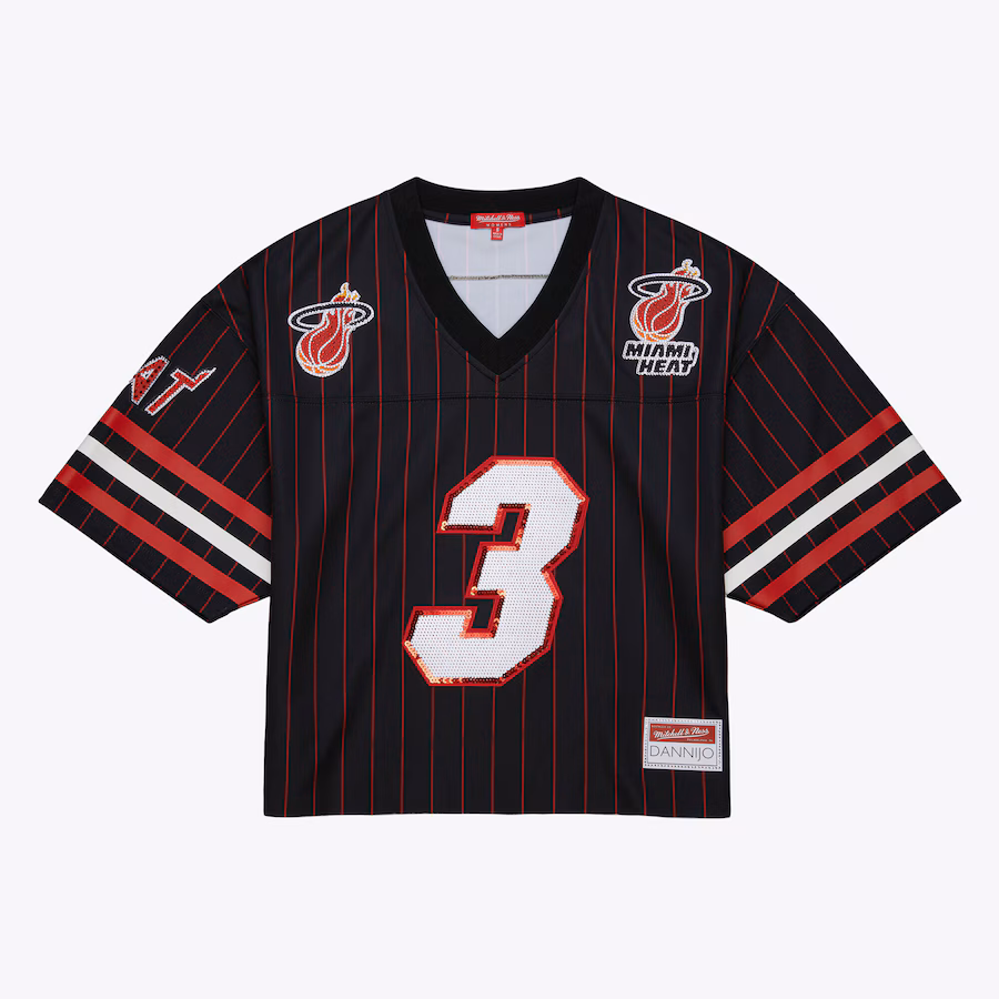 Dwyane Wade, Maillot de football de mode court pour femmes des Miami Heat Mitchell & Ness x DANNIJO - Noir