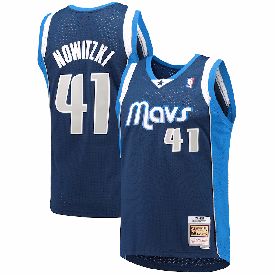 Dirk Nowitzki, Dallas Mavericks, 2011/12 Edizione Classica, Blu Marinaio